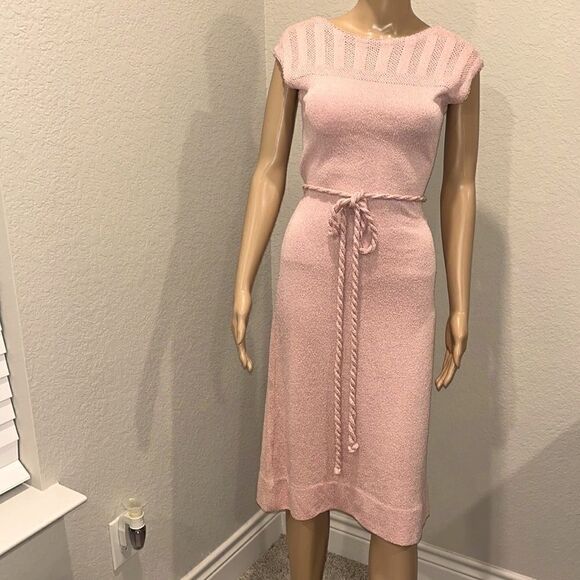 Vintage 1960’s Dalton soft pink midi sweater dress with roped selftie. - Picture 1 of 7
